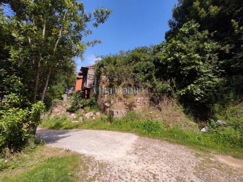 Foto d8f4c47b-37d9-4715-80f5-583e2175530f. Residential plot in Ribadesella