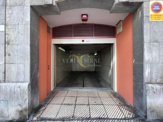 Aparcament cotxe  Calle de campomanes. Venta de plaza de garaje en la zona de plaza san miguel.