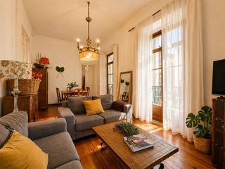 Etagenwohnung  Calle san agustín. Piso único de 144m en el centro de llanes.