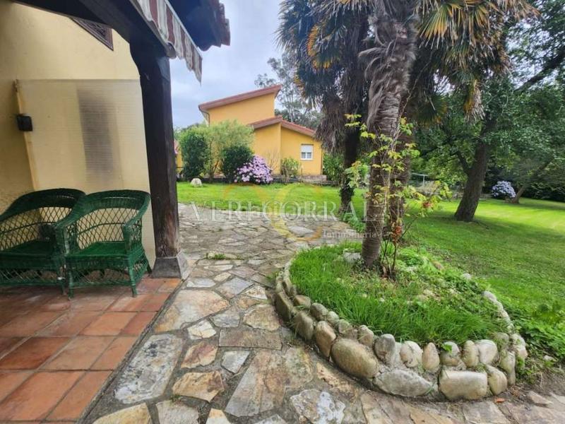 Foto b5989ddf-eecb-4e3d-b7b6-96602c691141. House with heating parking in Celorio-Poó-Parres Llanes