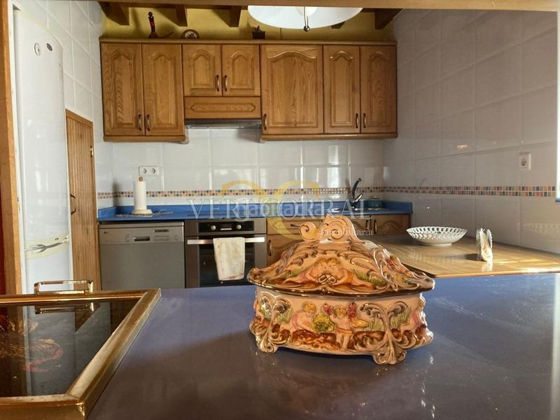 Foto d5d76567-4e63-4814-b258-88baf9222d8b. Casa vivienda unifamiliar con espectaculares vistas al picu urriellu. en Cabrales