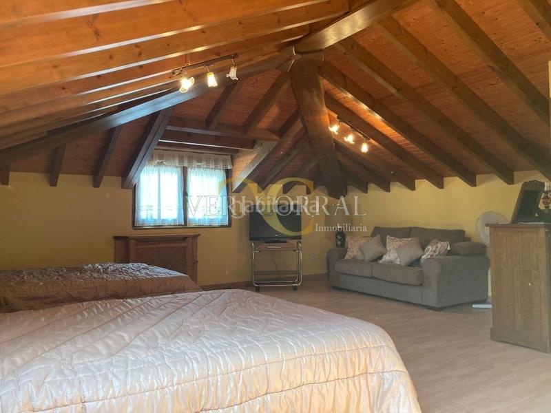 Foto ea28f949-f94b-4737-9fdc-4342ca022dc2. Casa vivienda unifamiliar con espectaculares vistas al picu urriellu. en Cabrales