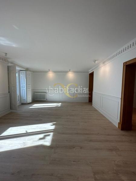 Foto 6ac994de-1a02-40ca-adaa-b182b9e12489. Etagenwohnung mit heizung in Justicia-Chueca Madrid