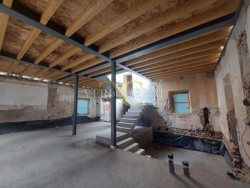 Foto 89c58a8d-3c9c-4e30-a618-71c9c674e510. Casa gran casa en rehabilitación para apartamentos turísticos junto a la playa. en Llanes