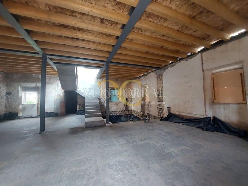 Foto 9c9dce6b-a342-4eb3-9d1c-8ae3ddb8126d. Casa gran casa en rehabilitación para apartamentos turísticos junto a la playa. en Llanes