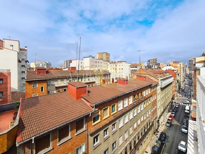 Foto 3c1d4dd2-2c7b-4e30-828d-6234b3830964. Appartamento con riscaldamento in Centro Gijón