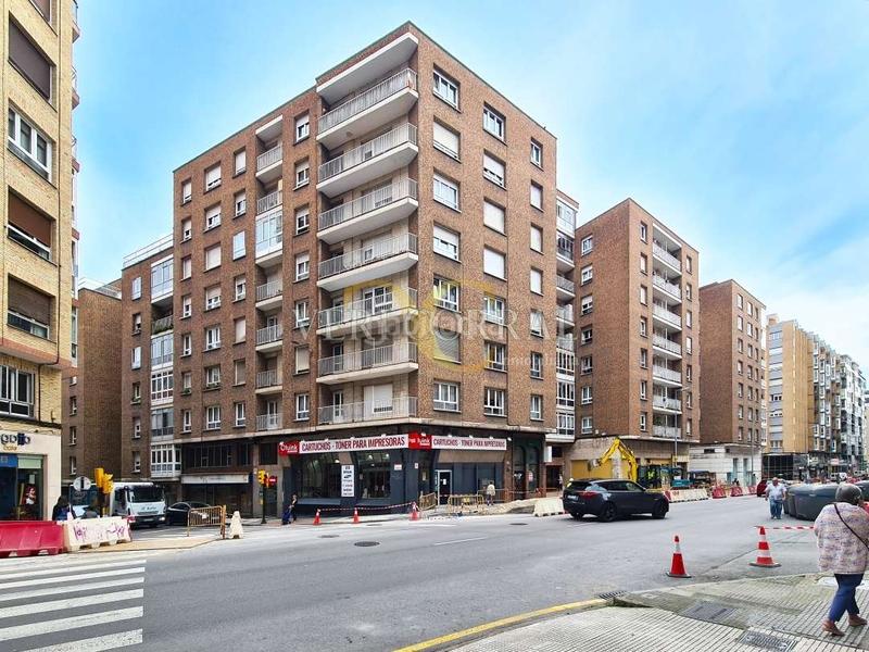 Foto 4edd01a2-2deb-4b99-94fb-6b51657d888f. Appartamento con riscaldamento in Centro Gijón