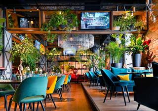 Local commercial  Calle del almendro. Local comercial en rentabilidad en pleno