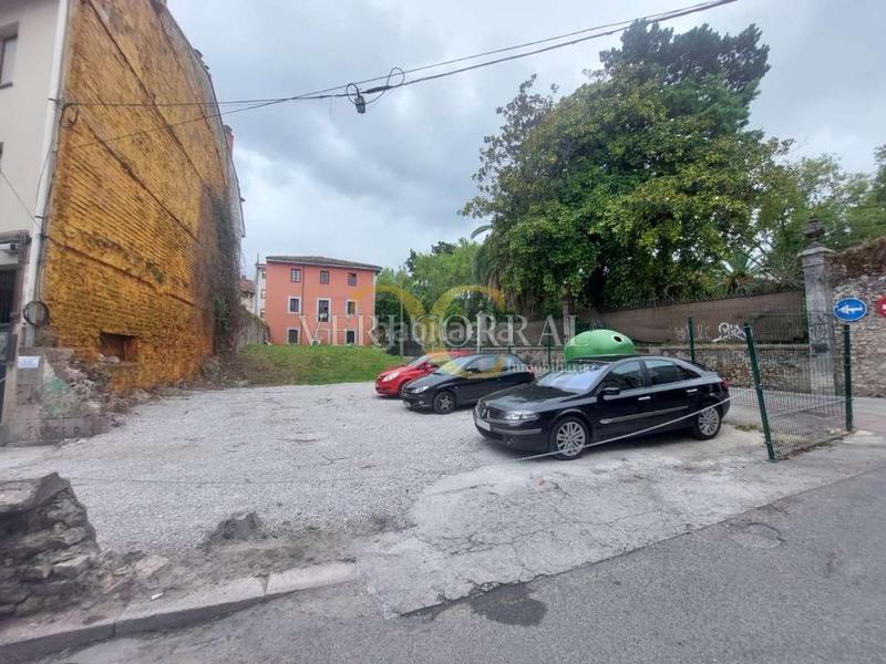 Foto 4aed4f6e-2985-4e6a-aa86-beb5ce5f5df5. Terreny residencial a Llanes pueblo Llanes
