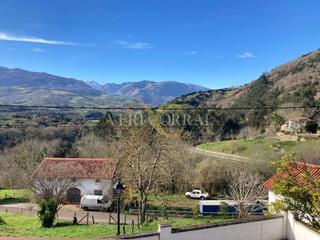 Casa  Narganes. Exclusiva casa con espectaculares vistas a los picos de europa.