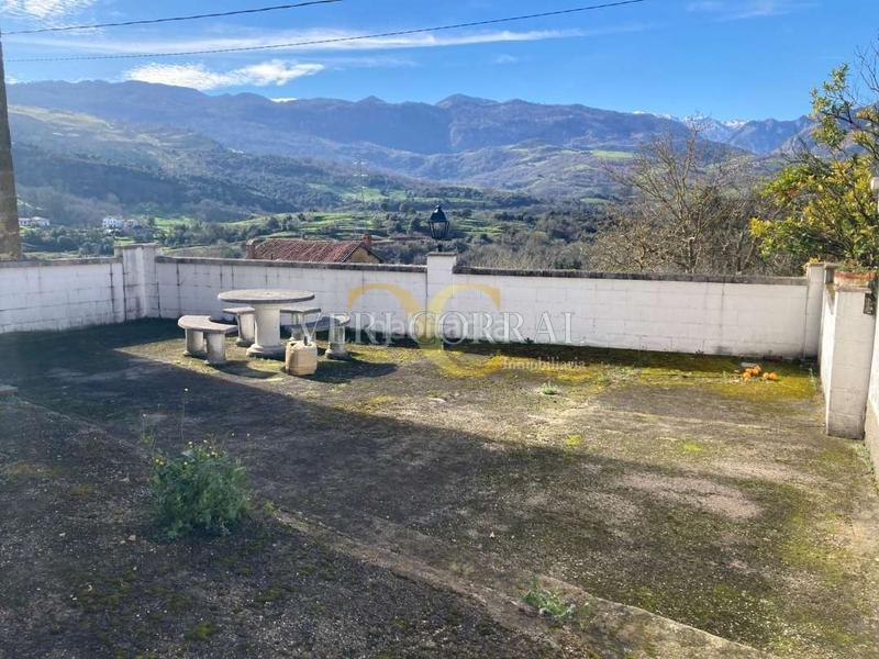 Foto 7a23fc8f-45f9-45af-bd2d-816effb49516. Casa amb calefacció a Peñamellera Baja