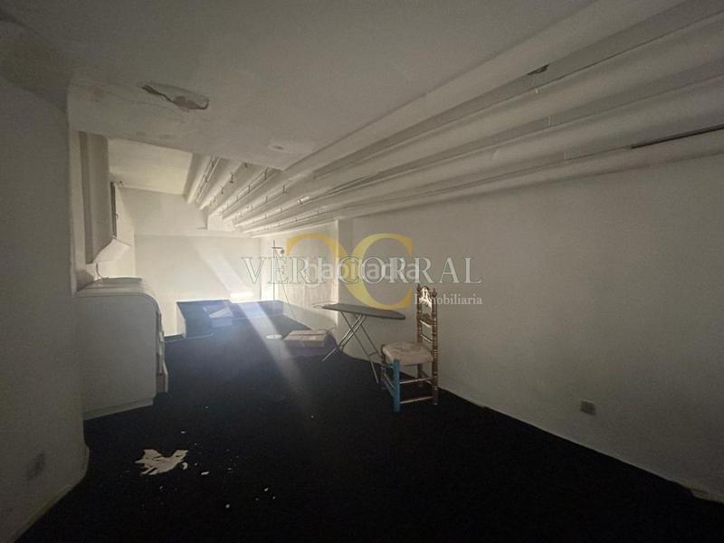 Foto bc890e49-0ae1-4e6a-9164-b5a744f7d000. Affitto locale commerciale in Parque San Francisco - Uría Oviedo