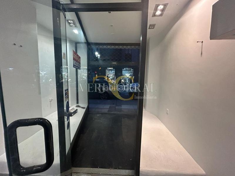 Foto 152c1499-8a0d-431a-ac79-9ac6ab1e27d7. Alquiler local comercial magnífico local en marqués de pidal. en Oviedo