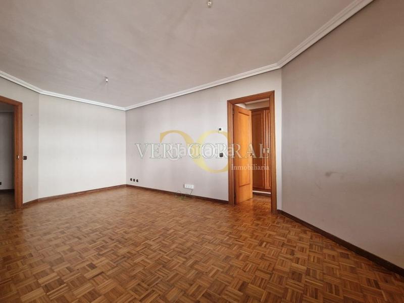 Foto 10cbbb4e-ad78-4ef0-8667-b9a8eae14255. Flat with heating pool in Llanes pueblo Llanes