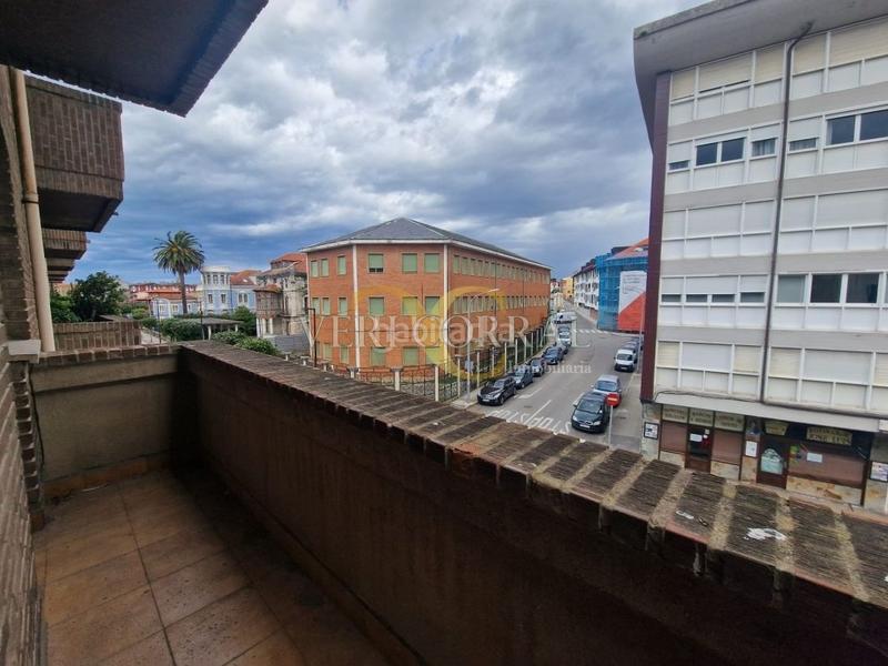 Foto 29f32b0d-a2ed-4403-8ac8-4b24a0962686. Flat with heating pool in Llanes pueblo Llanes