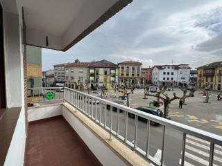 Pis  Calle los tamargos. Exclusiva impecable piso con tres terrazas en el centro de posad