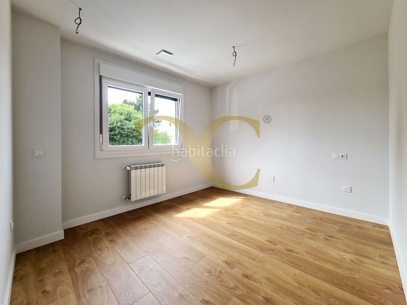 Foto b5f167ee-079f-4246-8da9-943a82fa06ce. Apartament amb calefacció aparcament a Tremañes Gijón