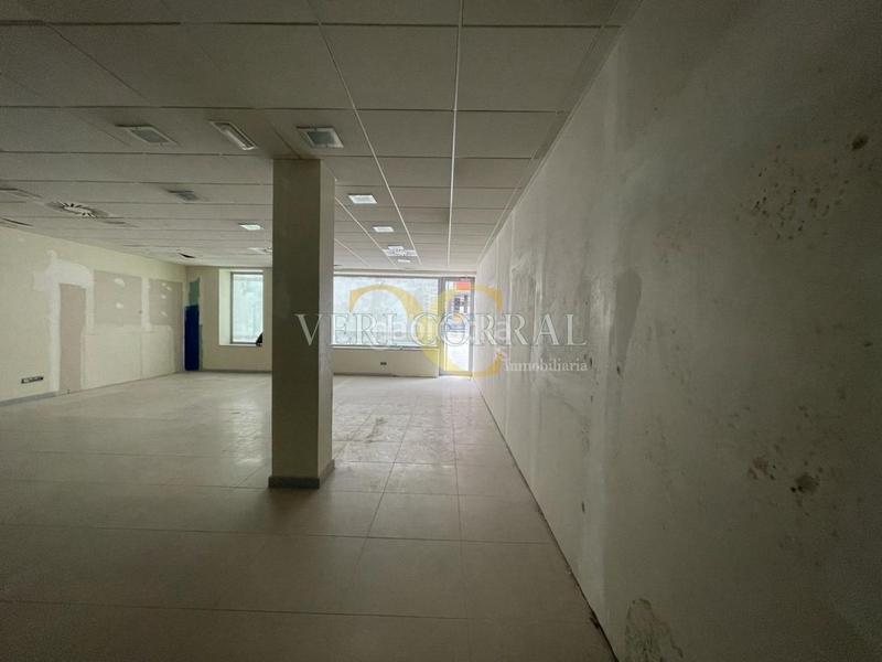 Foto 75ed6c72-58d1-45ab-b126-45402430d2ed. Rent business premise in Buenavista Oviedo