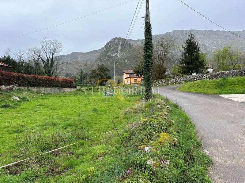Foto 320d22a6-0593-45f5-b554-7f3d70262c24. Terreny residencial a Llanes pueblo Llanes