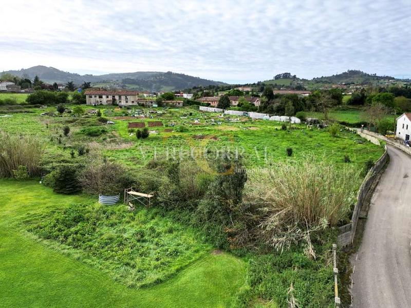 Foto 56c1fc5a-72db-4d5b-b03a-b59aeaaac740. Wohngrundstück in La Pedrera Gijón