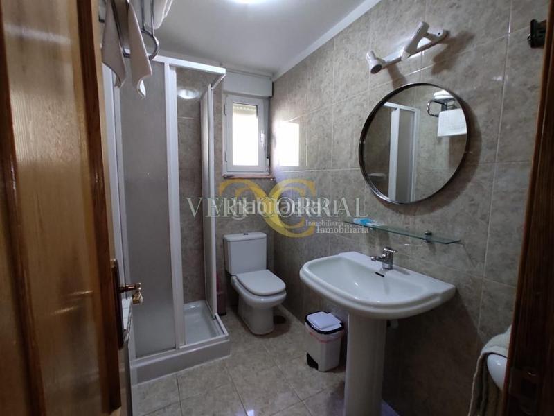 Foto ce292d15-b07b-4f81-9db0-7677c175fc53. Édifice dans Ribadesella