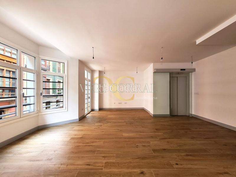 Foto 53d606d9-a51f-484f-af79-93c8791c6b46. Pis amb calefacció aparcament a Castillejos-Cuzco Madrid