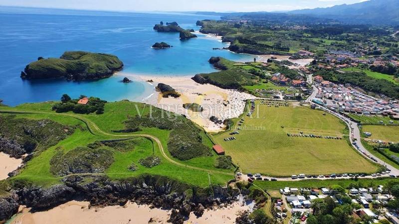 Foto 103058b9-f893-4857-a5ef-97756c63e30b. Casa adossada a Celorio-Poó-Parres Llanes