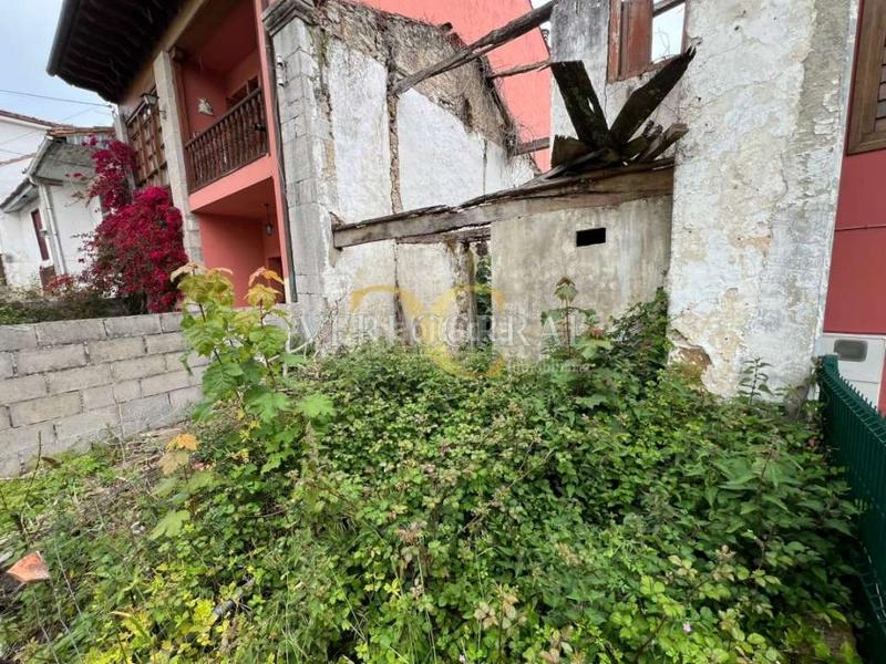 Foto a628004a-c8c8-4a65-811b-d1f484750298. Casa adossada a Celorio-Poó-Parres Llanes