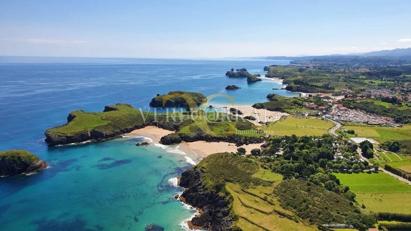 Foto fd882d09-cd4c-4302-8567-5fe5a2ce274e. Casa adossada a Celorio-Poó-Parres Llanes