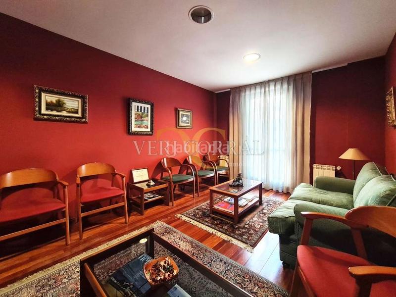 Foto 06b30fe9-5c20-4d8f-9f63-cc6ebcb23aa4. Piso  señorial en el centro . en Salesas - Foncalada - Campoamor Oviedo
