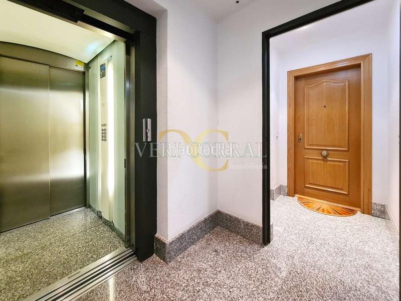Foto 10019d77-da51-4294-9d30-1955564c2ebc. Piso  señorial en el centro . en Salesas - Foncalada - Campoamor Oviedo