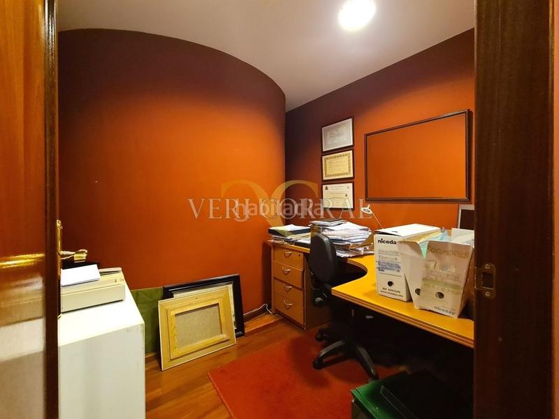 Foto 9c415634-04a1-4623-95c4-1ea7ce1468f9. Piso  señorial en el centro . en Salesas - Foncalada - Campoamor Oviedo