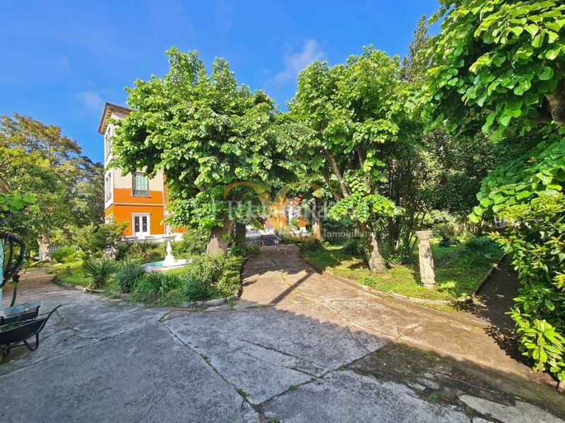 Foto 31cbed38-95b8-4270-bb40-b48386bc1e1e. Casa amb aparcament a La Guía Gijón