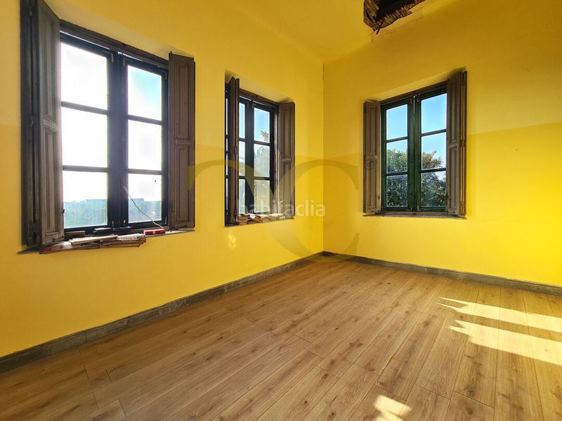 Foto b4d7286d-b0ae-4f56-a8f5-9f90028604a0. Casa amb aparcament a La Guía Gijón