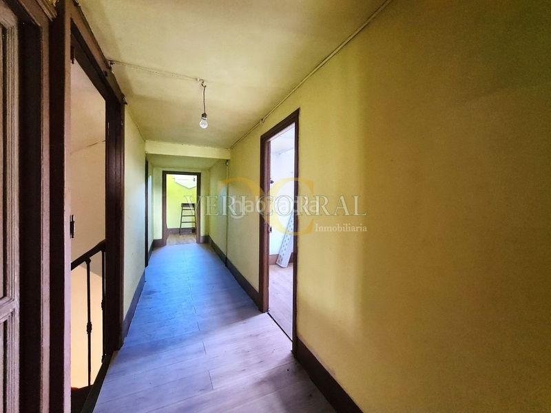 Foto f0cf1bdc-0a62-4717-9031-7444a0d4cb7a. Casa amb aparcament a La Guía Gijón