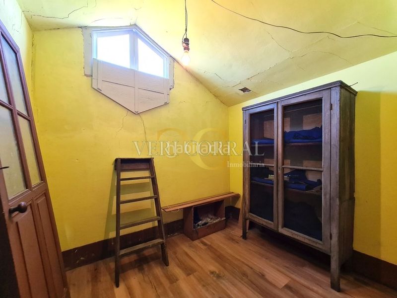 Foto f624b11b-fc1a-4a84-bd1d-c94198dbbbe7. Casa amb aparcament a La Guía Gijón