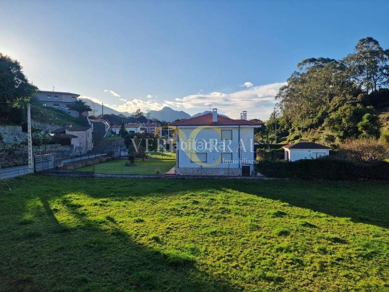 Foto 4cc2ad2f-6317-4723-b9a3-d97d14529964. Xalet amb calefacció aparcament piscina a Llanes pueblo Llanes