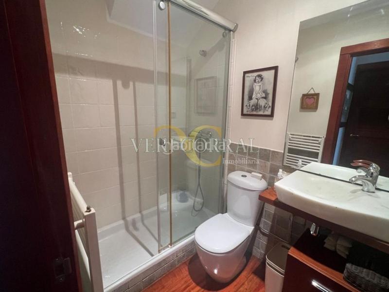 Foto d2df7590-dbff-4102-b7ff-96bdd701f321. Xalet amb calefacció aparcament piscina a Llanes pueblo Llanes