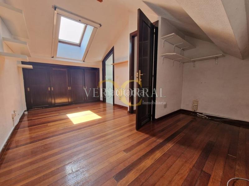 Foto 7182d056-51c8-460a-bb40-e8795e85f8e3. Dúplex amb calefacció aparcament a Llanes pueblo Llanes