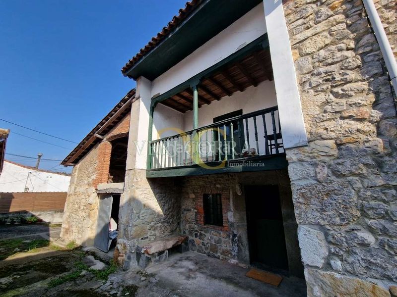 Foto 18aea0d7-96db-43f8-9997-ee4b58088a94. Casa adossada a villahormes 120 a Pría-Nueva-Hontoria-Naves Llanes