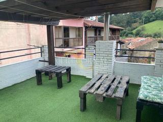 Haus  Molleda. Vivienda con terraza a un kilómetro de unquera.