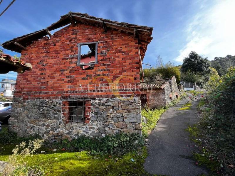 Foto cd04fa82-7360-4843-bfa0-490981b0790f. Maison dans Ribadesella