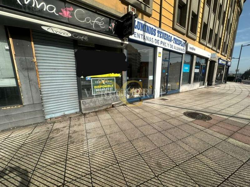 Foto 878a9f9d-0a09-4b04-a47c-208794af3da6. Local comercial a Salesas - Foncalada - Campoamor Oviedo