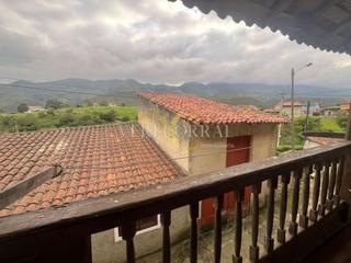 Casa adossada  Pielasierra. Exclusiva casa y cuadra para reformar en pie de la sierra.
