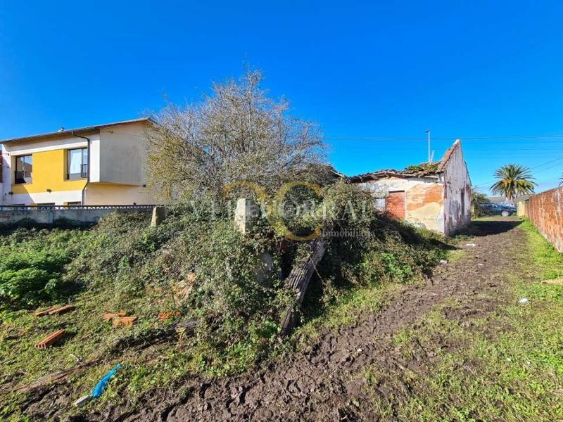 Foto 63bbb2f5-2e9e-40c5-a69d-56168ff13188. Fondo rustico in Somió Gijón