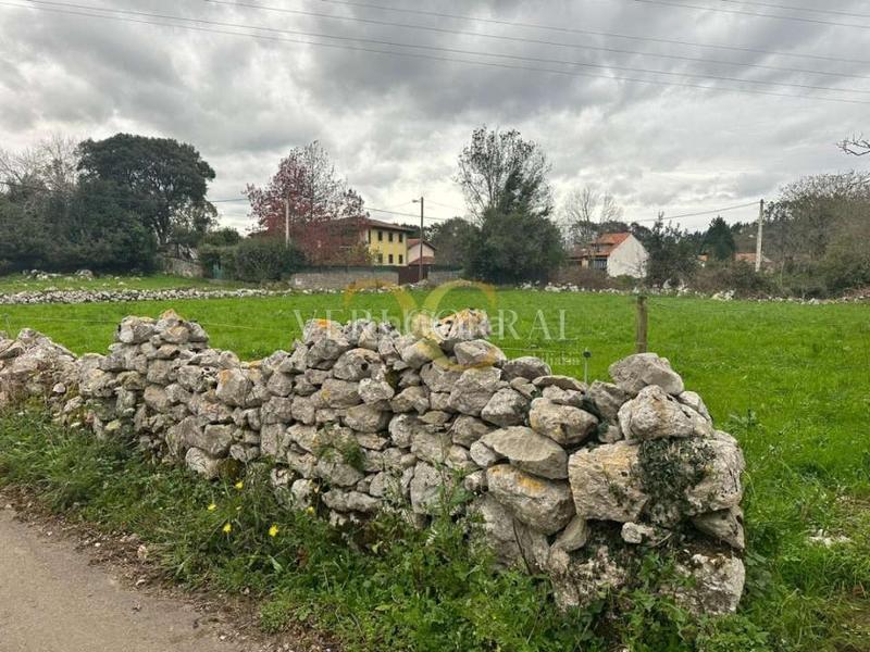 Foto 76e492ab-a212-469f-b658-8e9240b76fb1. Residential plot in Llanes pueblo Llanes