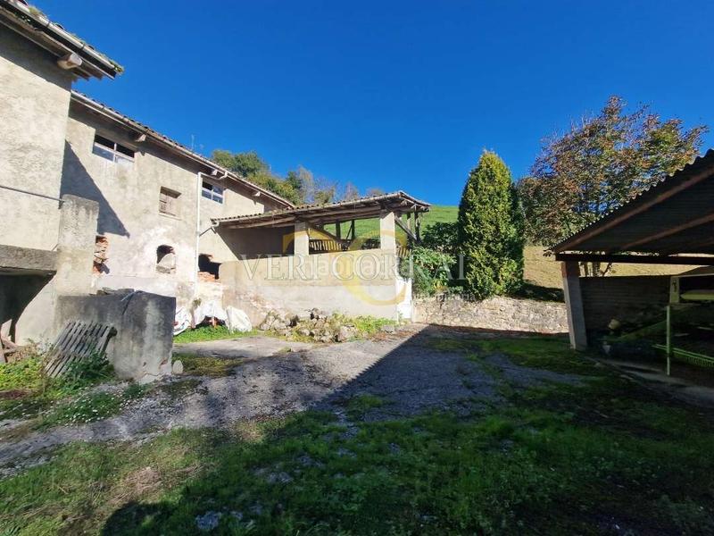 Foto 2116ac04-d9f0-49fe-9ff7-5326a3f3182c. Haus in Vibaña-Ardisana-Caldueño Llanes