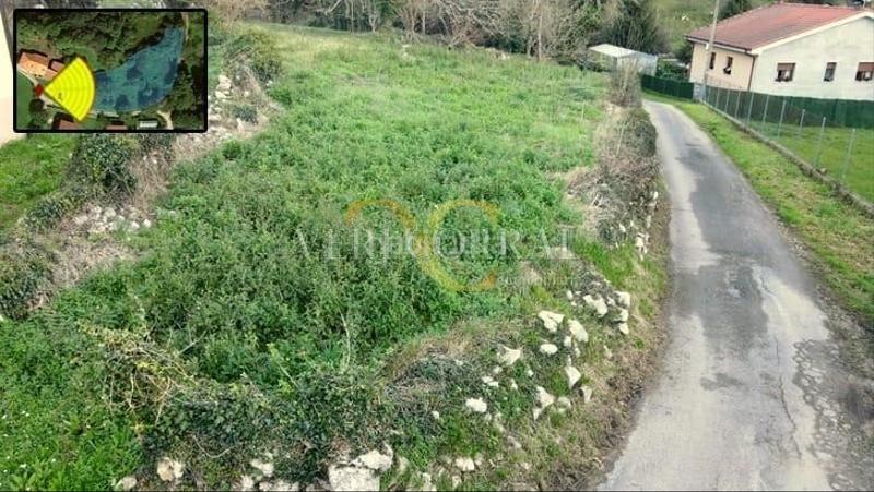 Foto ec43b697-e936-4876-ac48-442b88494a6a. Terreny residencial a El Viso Madrid