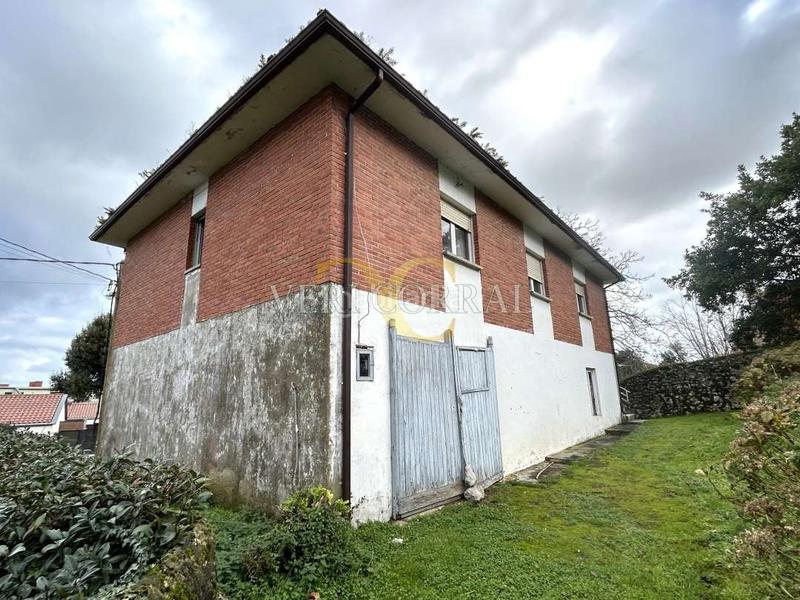 Foto 6f1e7257-b4d4-4d6e-9245-be6c852e325a. Haus mit parking in Celorio-Poó-Parres Llanes