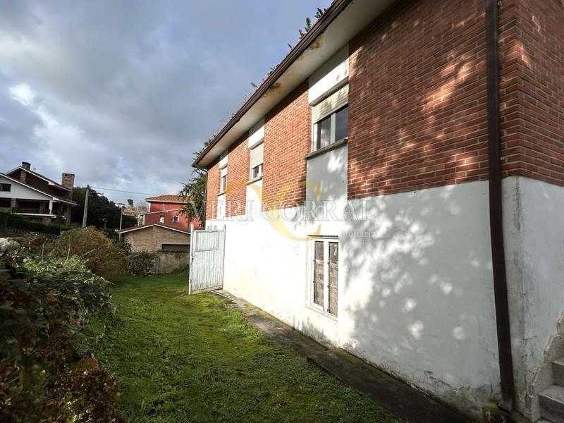 Foto bd516ba0-16ca-48d9-9f71-38799520f297. Haus mit parking in Celorio-Poó-Parres Llanes